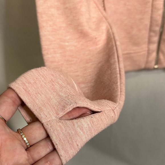 Victoria's Secret Light Pink Jacket - Picture 4 of 7